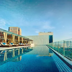 5* Hotel Stripes Kuala Lumpur, Autograph Collection